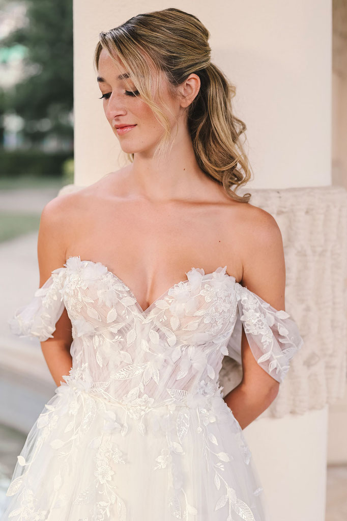 Bautkleid Cesario aus der Emmerling Amo & Luv Kollektion