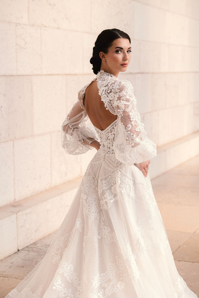 Brautkleid Celina aus der Emmerling Amo & Luv Kollektion