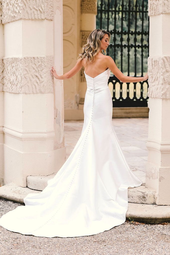 Brautkleid Claire aus der Emmerling Amo & Luv Kollektion