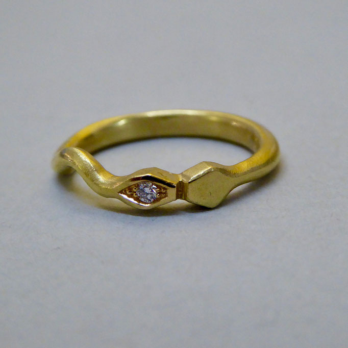 Ring mit Brilliant, Gelbgold 750