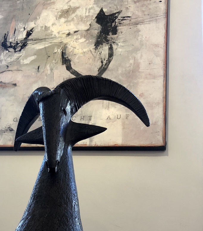 Dominique Pouchain- Bronze-Chèvre-H:92cm, L:77cm-Galerie d'art Biot-Côte d'Azur- Monaco-Cannes-Valbonne-St Paul de Vence-Antibes