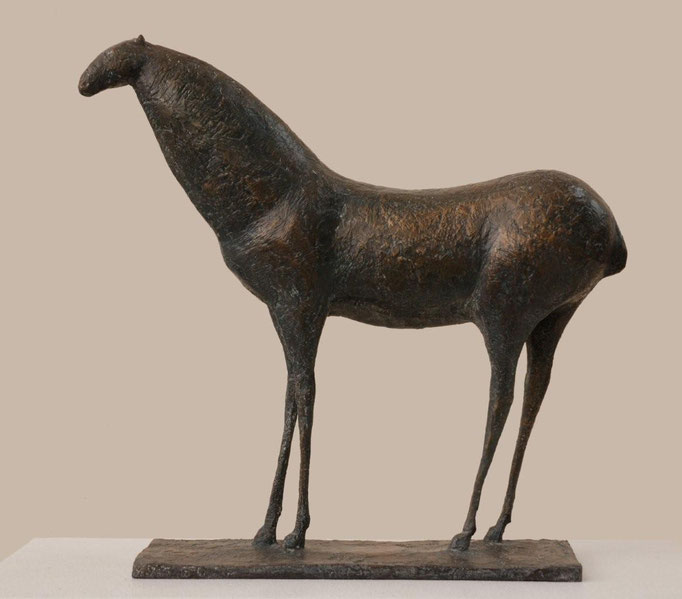 Pierre Yermia -cheval en bronze