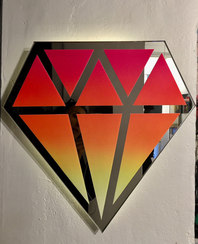Le diamantaire-street art- Diamant en miroir recyclé- 44X44cm-Galerie d'art-Côte d'Azur-Galerie Gabel-BIOT