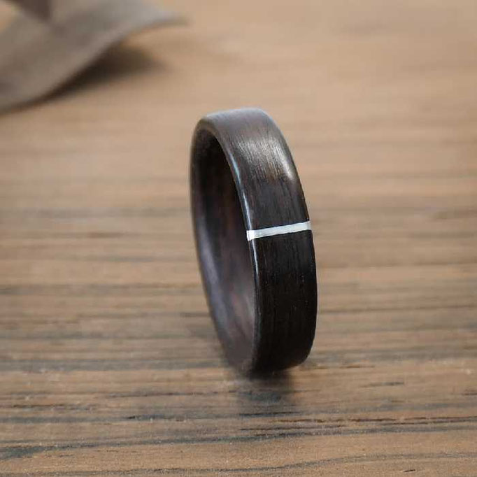 Hochzeitsringe aus Palisander + Alulinie