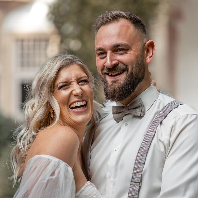Niki B. Hochzeitsfotografin Bremerhaven glückliches Brautpaar