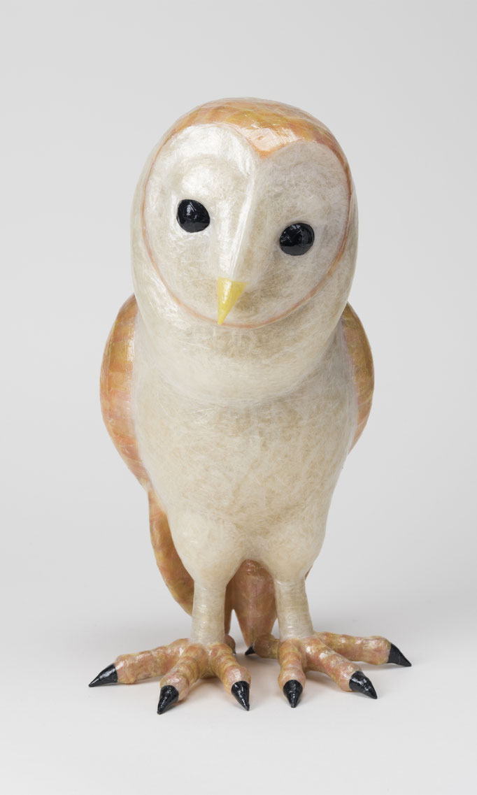 2017年 年賀作品 『メンフクロウ』/ 2017年制作 / セロテープ® 、特注カラーセロテープ / 13×18.5×14.5cm