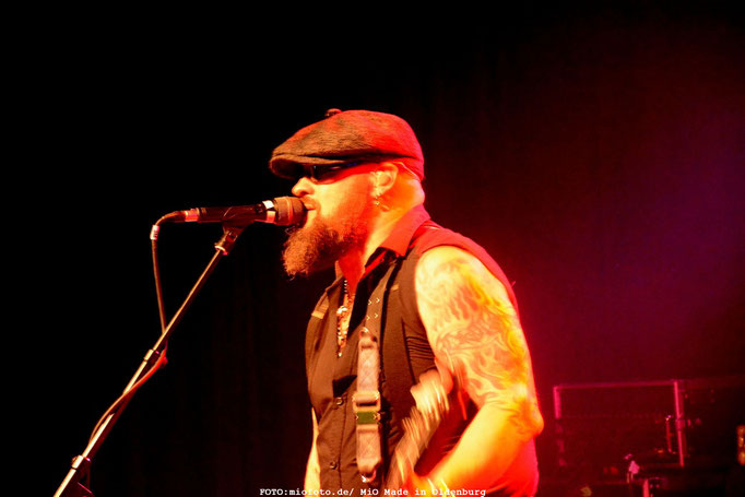 Ohrenfeind im Cadillac Oldenburg, Line Up: Razzmaattazz, FOTOS: MiO , miofoto.de