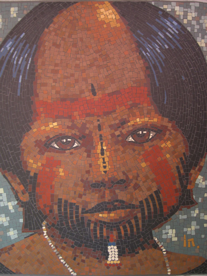 série ethnique, masque peint, "enfant amazonien V" tribue kayopo, en mosaïque