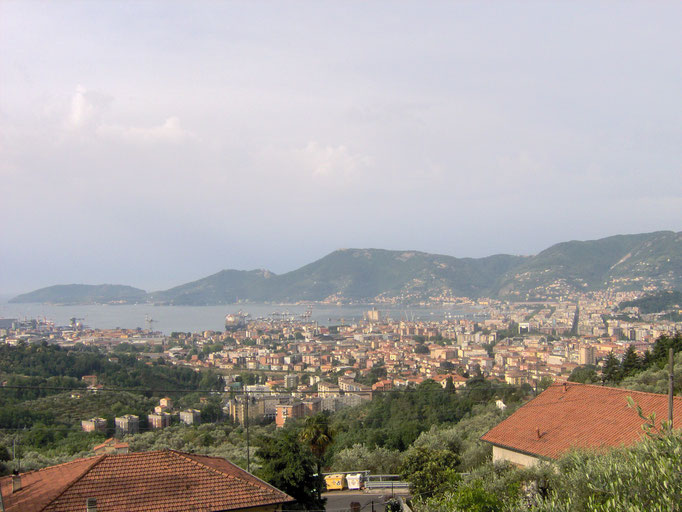 La Spezia vista desde la colina