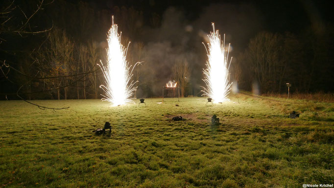 NKO Feuerwerke - Pyrotechnische Flammen- und Lichtershow René