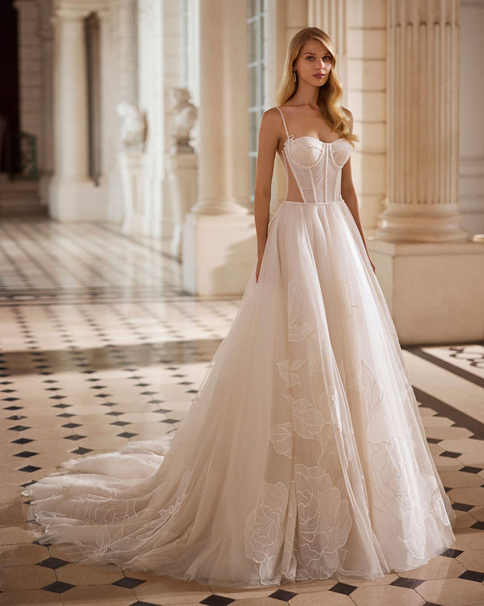 Günstiges Brautkleid Ermina von Rosa Clará Dreams