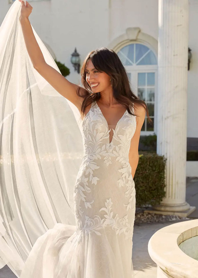 Günstiges Madi Lane Brautkleid Daliese