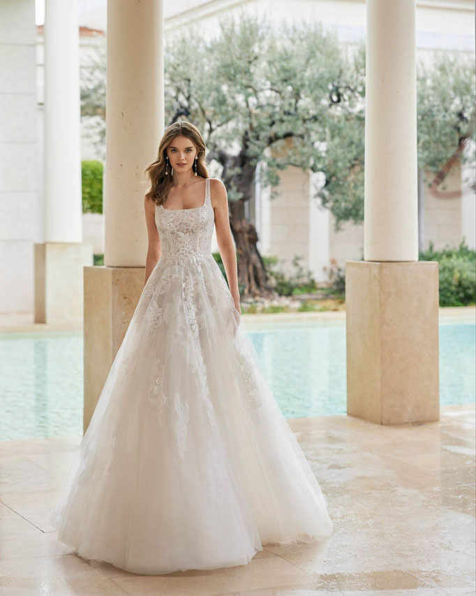 Günstiges Brautkleid Vicky von Rosa Clará