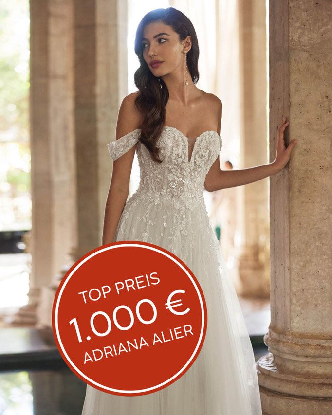 Günstiges Brautkleid Arlene von Adriana Alier