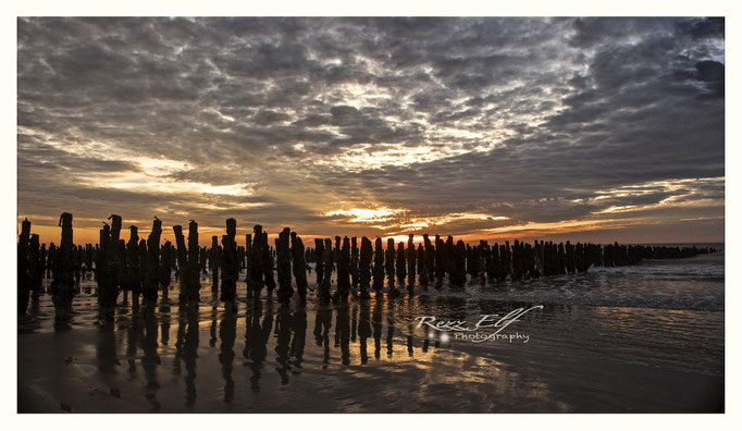 Coucher de soleil sur les bouchots