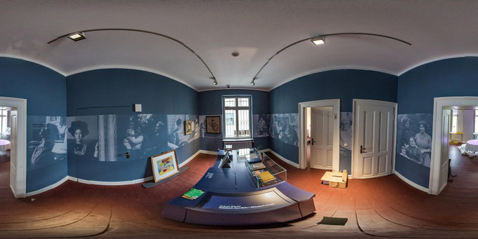 ©August Macke Museum Bonn Ochsenblutrot