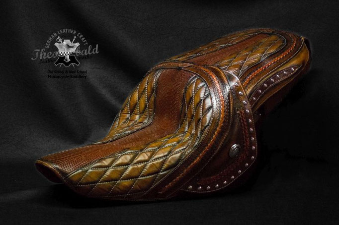 Indian Roadmaster from Volker/ Düsseldorf, leather tooling, braiding and custom stitching