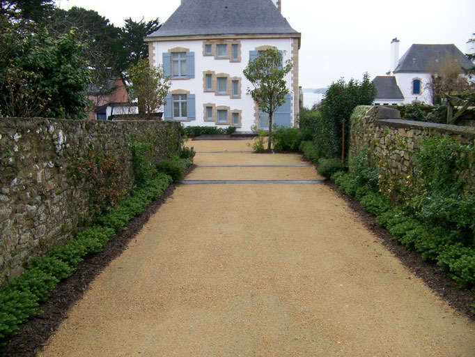 allée et plantation à Larmor-Baden