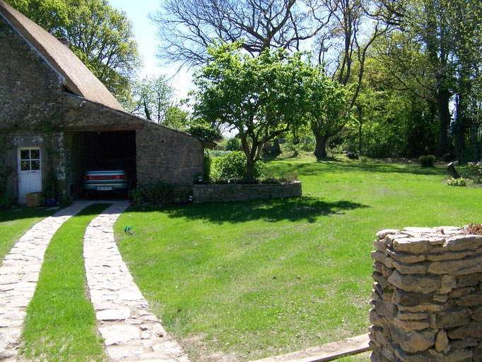allée pierres