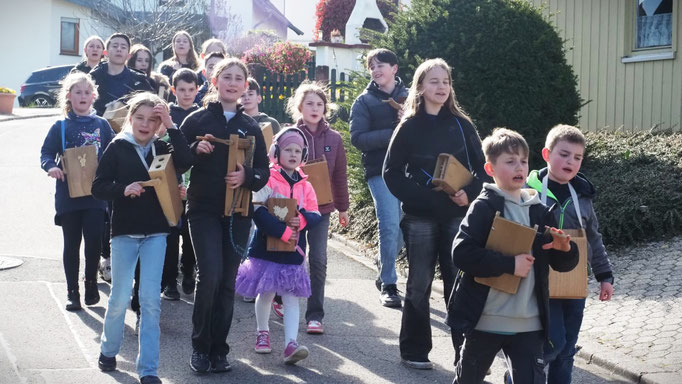 Klappern in Korlingen, Karfreitag, 03.04.2026