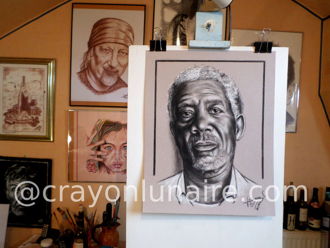 Morgan-freeman-portrait-fusain-pierre-blanche