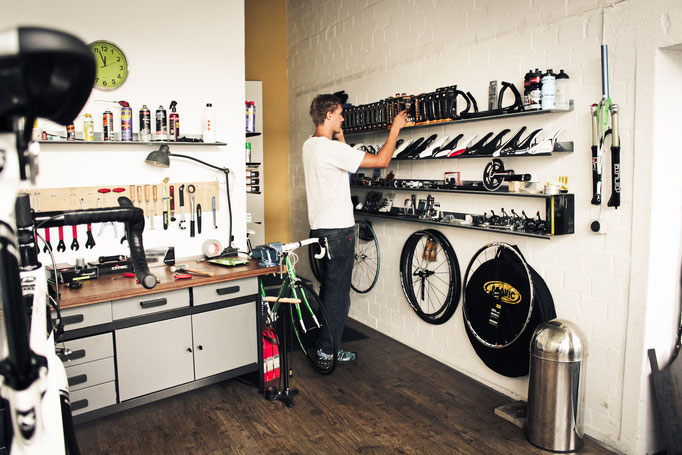 Pilgrimm Racebike-Shop in Münster: Rennräder, Mountain Bikes / MTBs, Triathlonräder ... ein Blick ins Ladengeschäft!