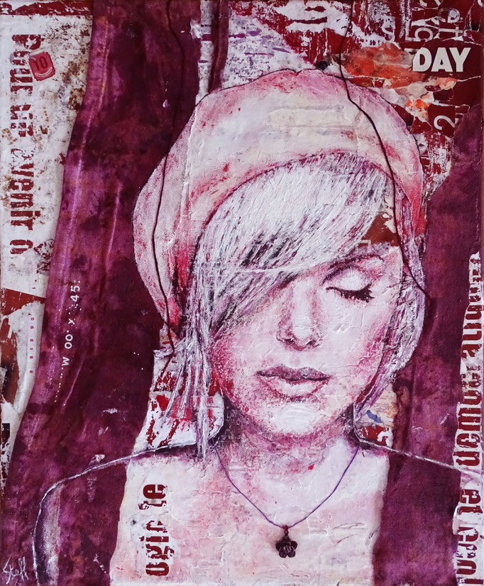 Charlize  -  38 x 46  - 2021