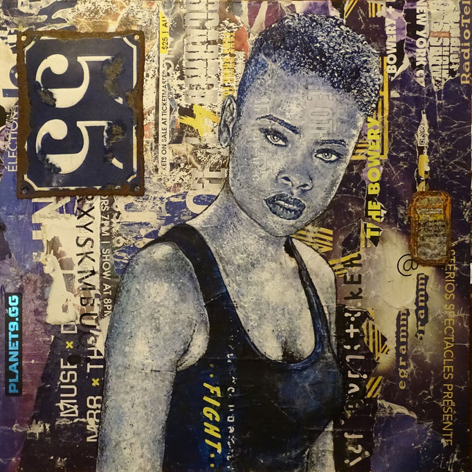 Domiciliée au 55  -  56  x  56  -  2022