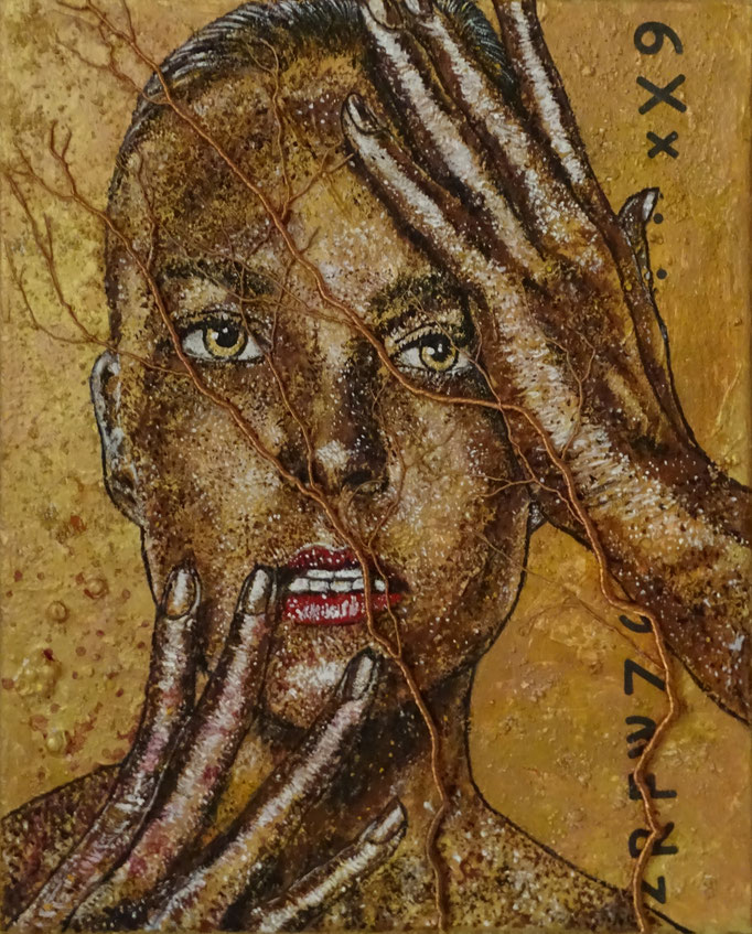Golden Woman  -  33 x 41  -  2024