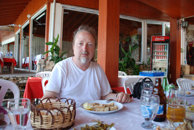 Türkei, In einem Fischrestaurant in Kizkalesi