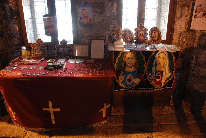 Türkei, Diyarbakir, Besuch der chaldäischen Kirche Mar Petyun