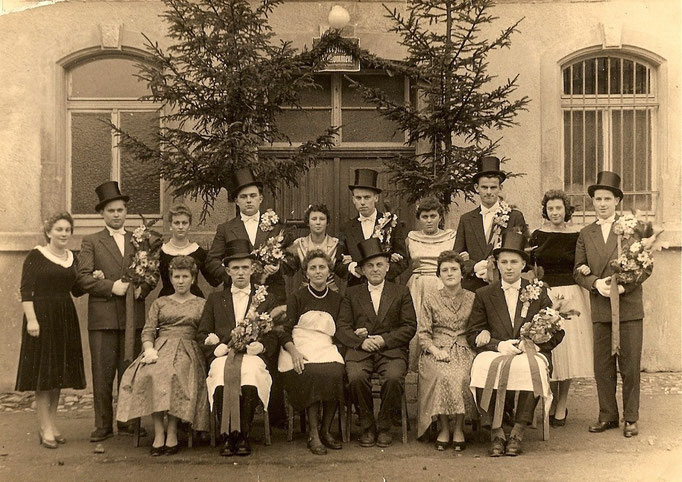 Kirmesgesellschaft 1958/ Archiv Crawinkler- Runde