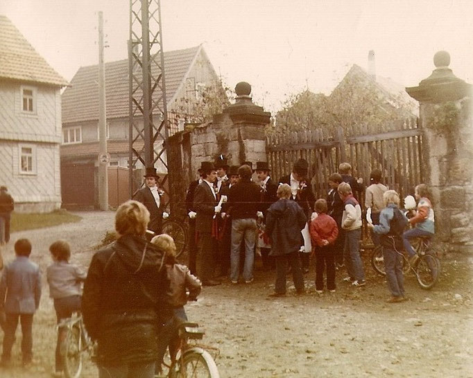 Kirmesgesellschaft 1984/ Archiv Crawinkler- Runde