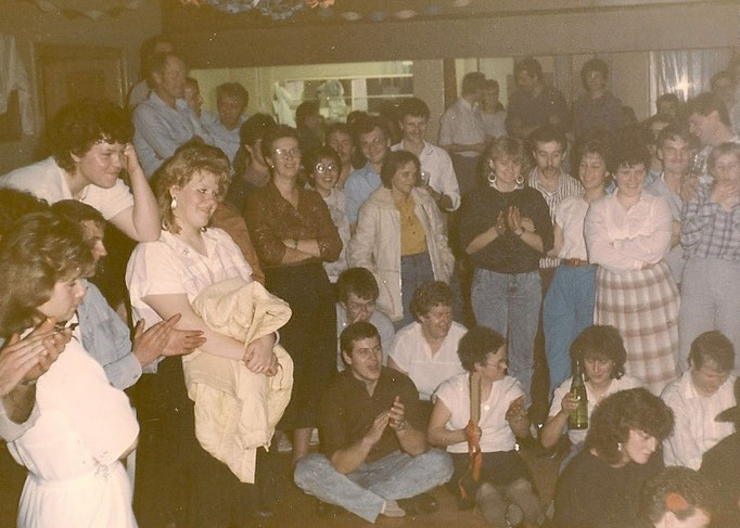 Kirmesgesellschaft 1988/ Archiv Crawinkler- Runde