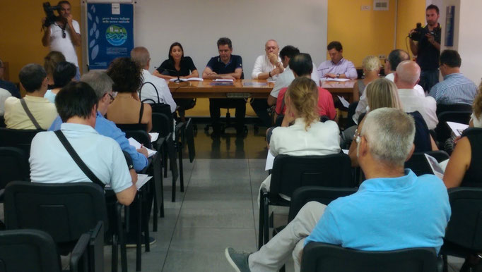 Conferenza Stampa del 17 luglio 2015 presso la Sala Biblioteca dell’Ospedale di Macerata in Via S.Lucia, 2.