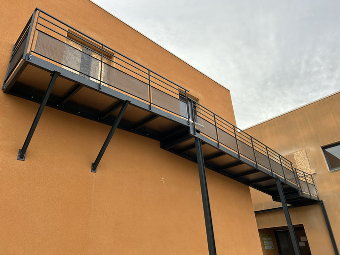Passerelle de burteau Métalique 