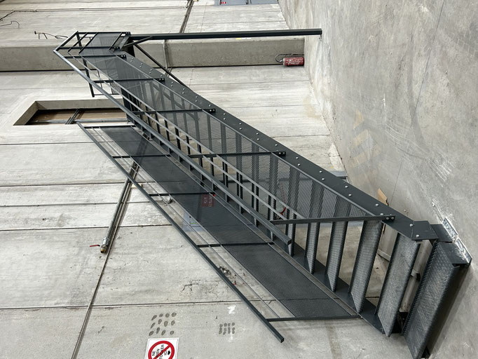 Escalier Acier dans un Gymnase 