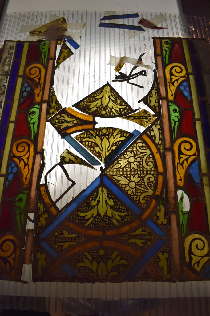 Restauration en cours - Eglise de St Ségal