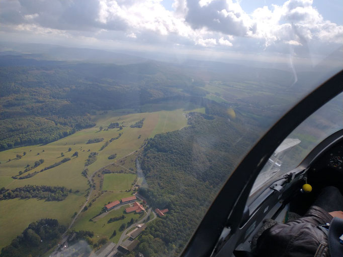 Blick auf das Fluplatzgeländes des LSV Ithwiesen