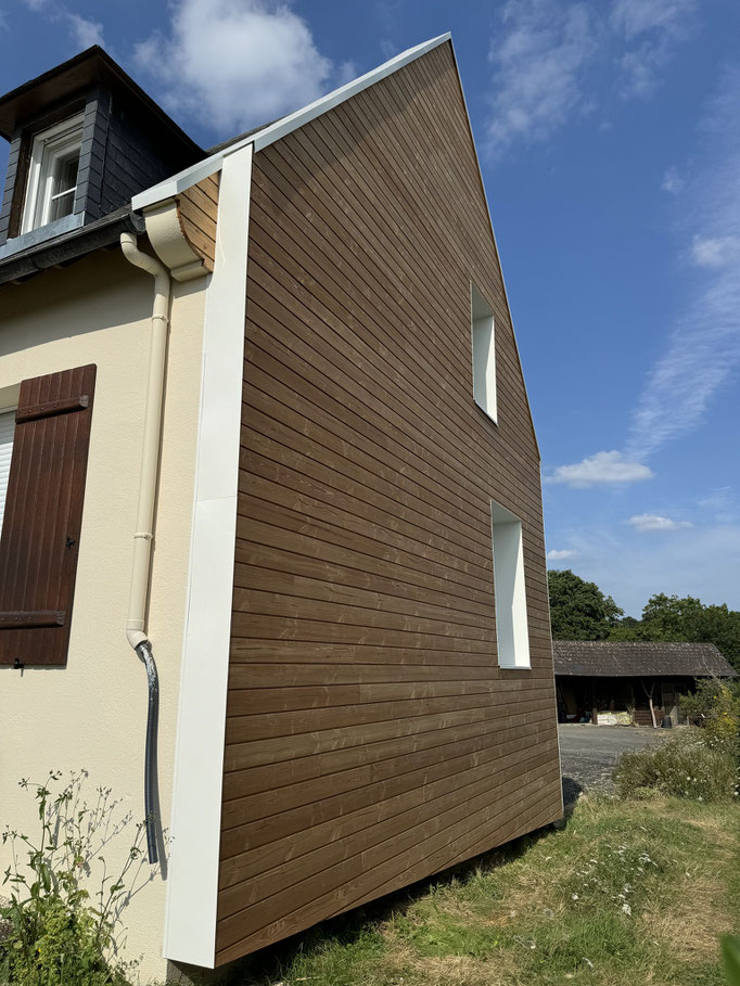 ST VINCENT DES LANDES : Réalisation d'une ITE (Isolation Thermique par l'Extérieure) sur les pignons d'une maison
