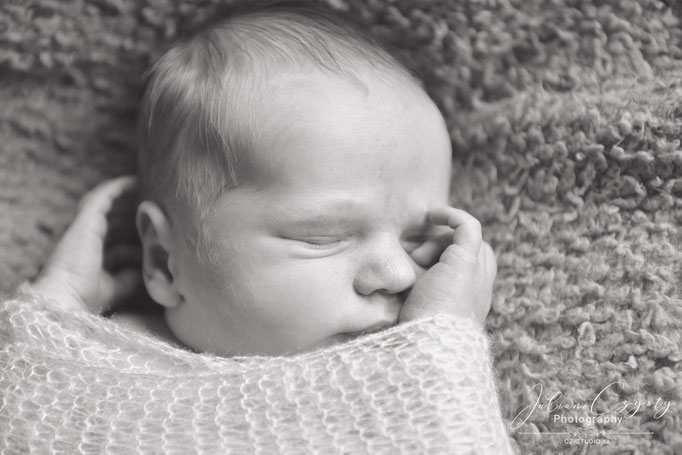 Newborn-Shooting – Juliane Czysty, Fotostudio in Visselhövede