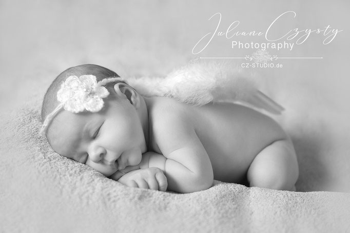 Newborn Fotografie - Juliane Czysty, Fotostudio für Neugeborenen Fotografie