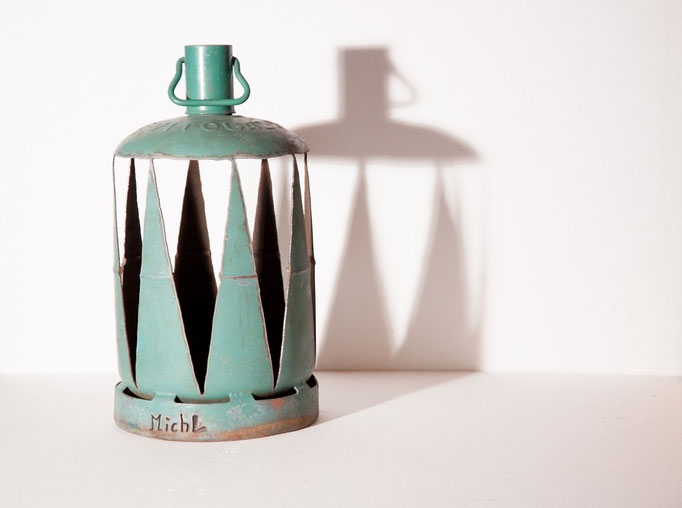 Bouteille de gaz sculptée