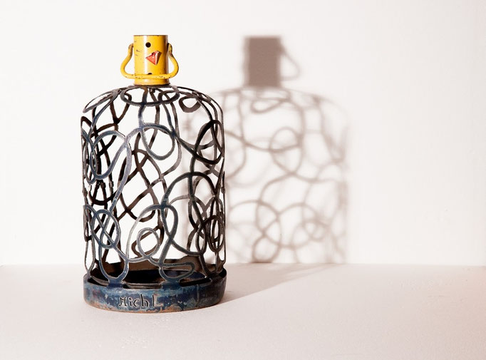 Bouteille de gaz sculptée