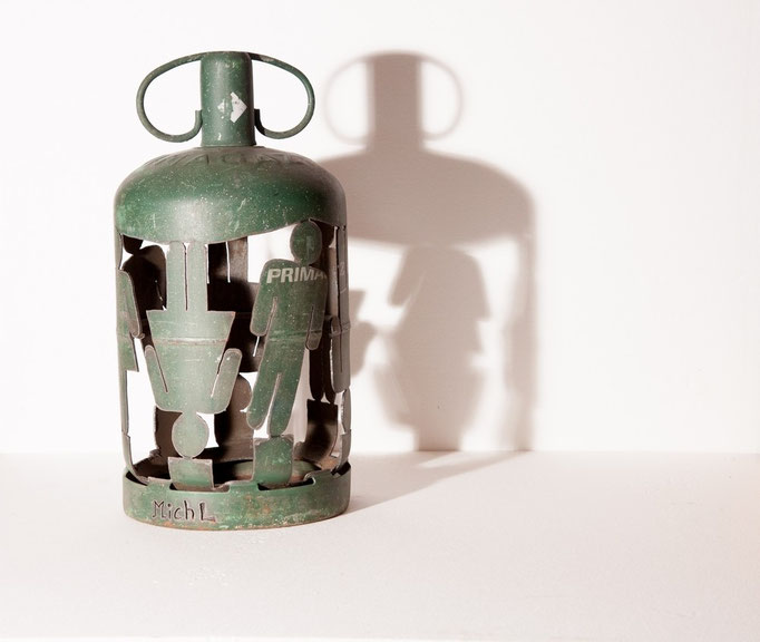 Bouteille de gaz sculptée