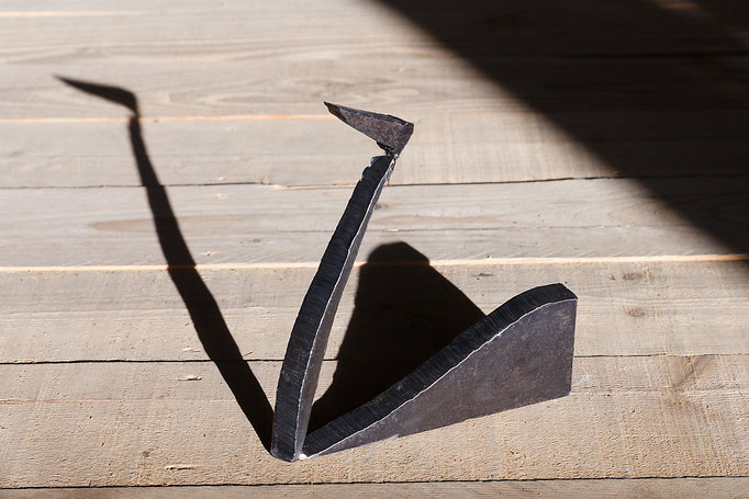 Sculpture en acier de forte épaisseur
