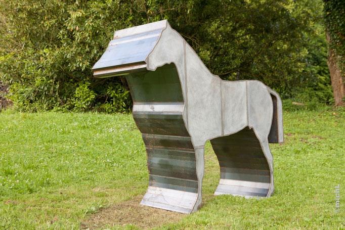 Sculpture animalière représentant un cheval