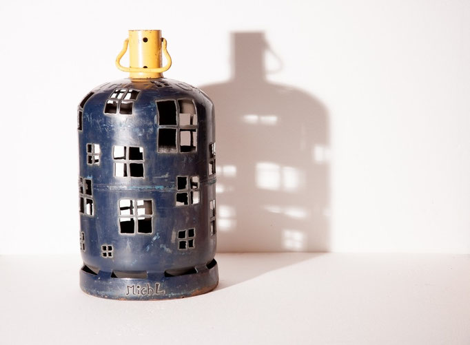 Bouteille de gaz sculptée