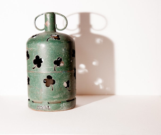 Bouteille de gaz sculptée