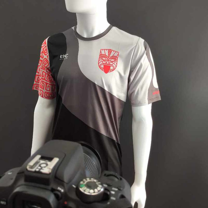 Custom Run Shirt design example